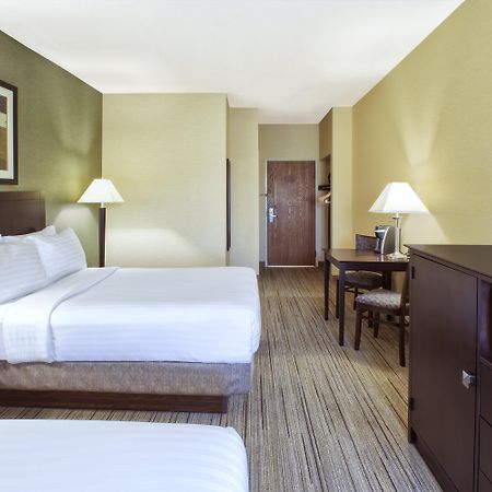 Country Inn & Suites By Radisson Benton Harbor-St Joseph Mi Экстерьер фото
