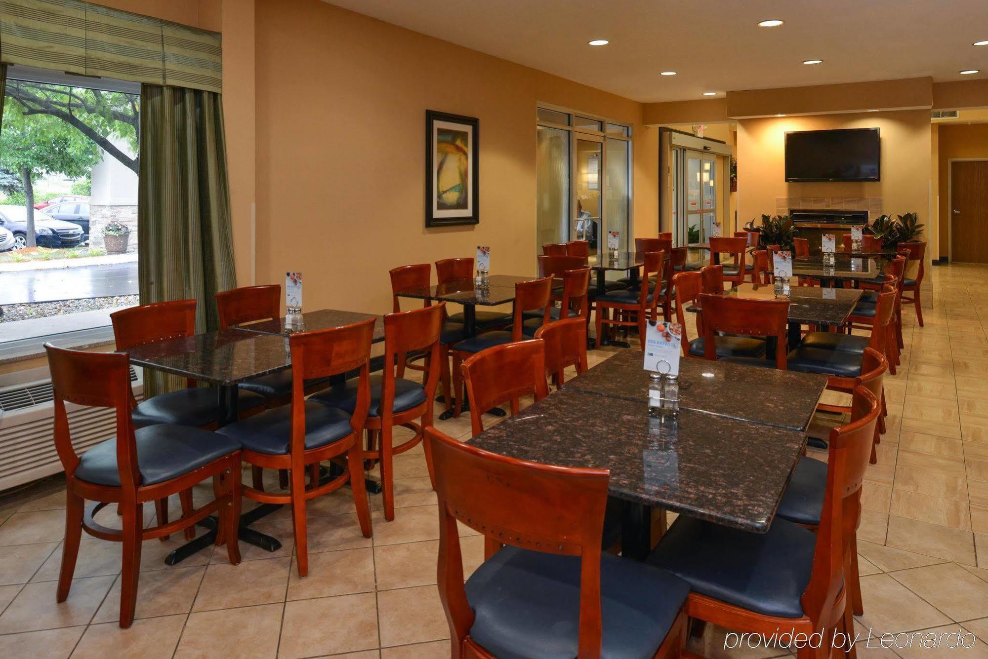 Country Inn & Suites By Radisson Benton Harbor-St Joseph Mi Экстерьер фото